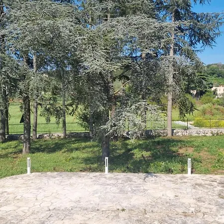 Oltre La Vite Chata Selva Di Fasano