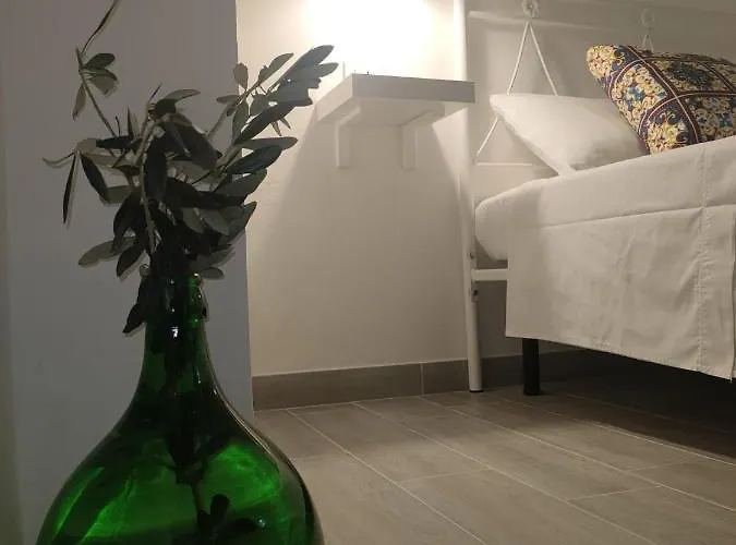 Oltre La Vite Selva Di Fasano